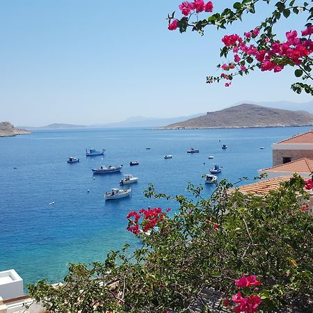 Atlantis Houses Chalki Town Buitenkant foto