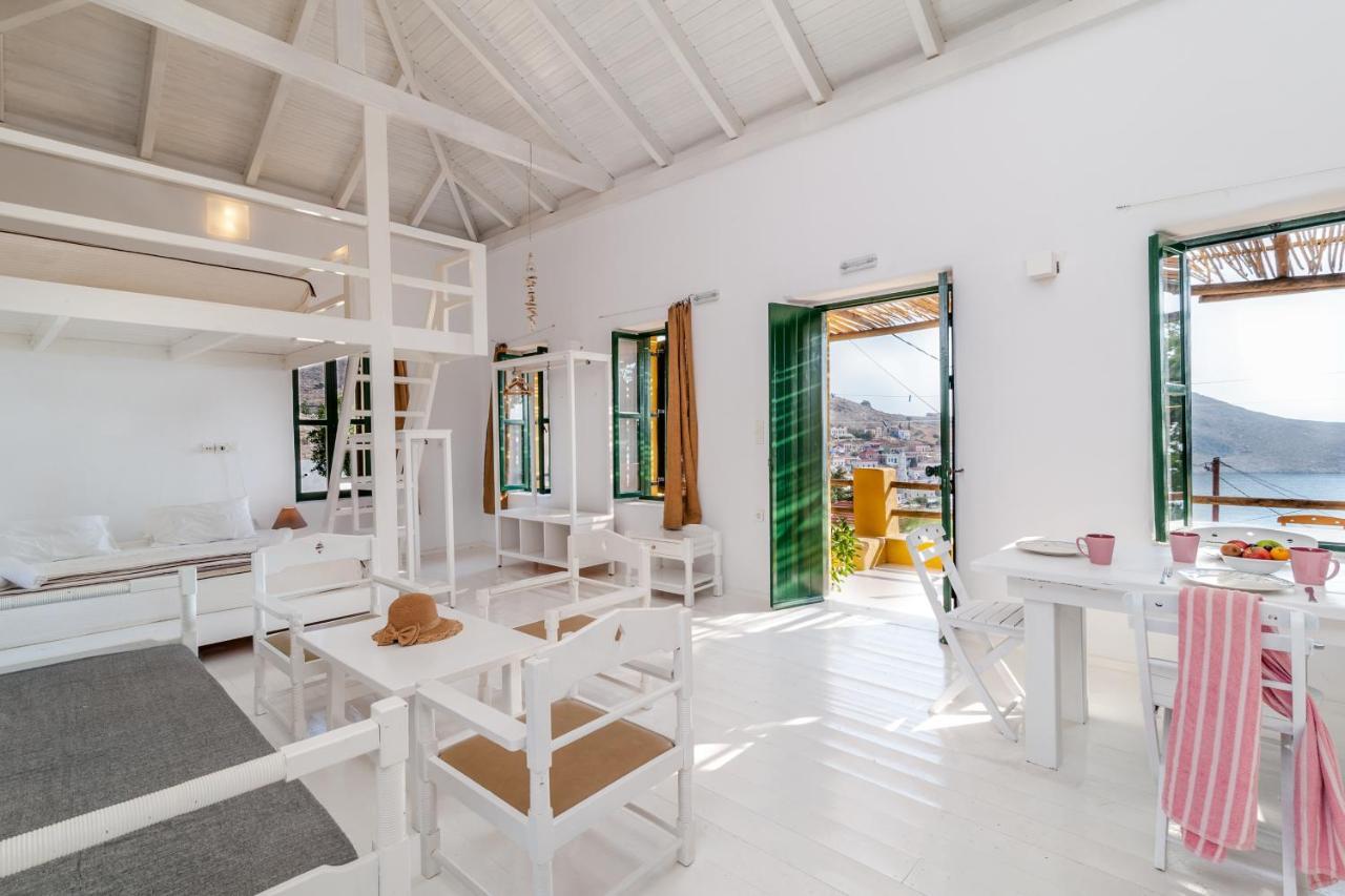 Atlantis Houses Chalki Town Buitenkant foto