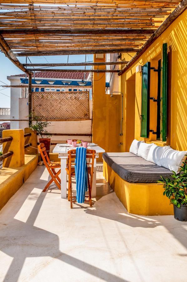 Atlantis Houses Chalki Town Buitenkant foto