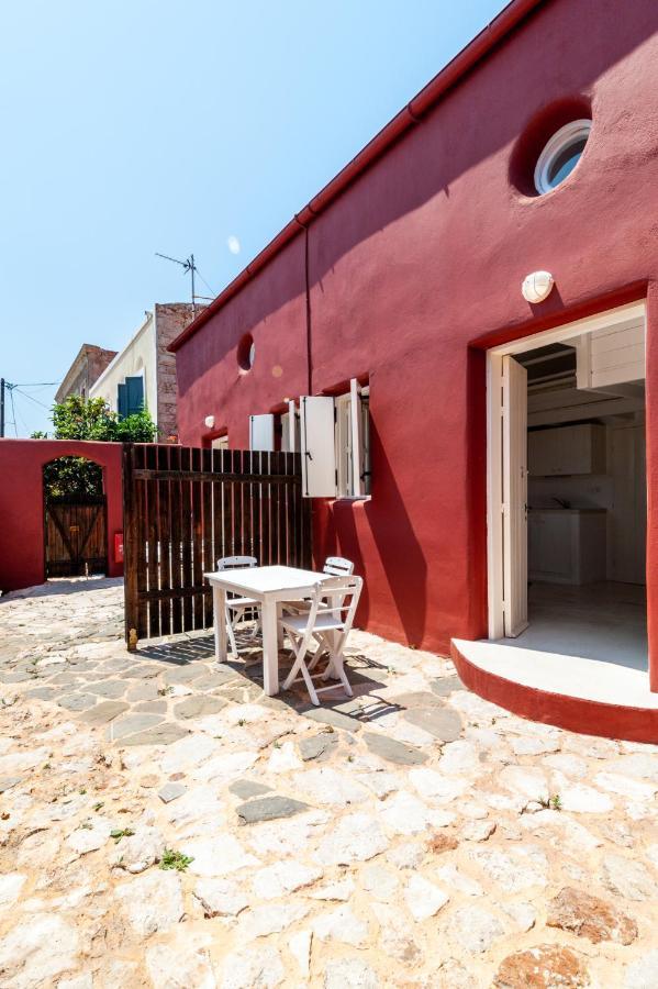 Atlantis Houses Chalki Town Buitenkant foto