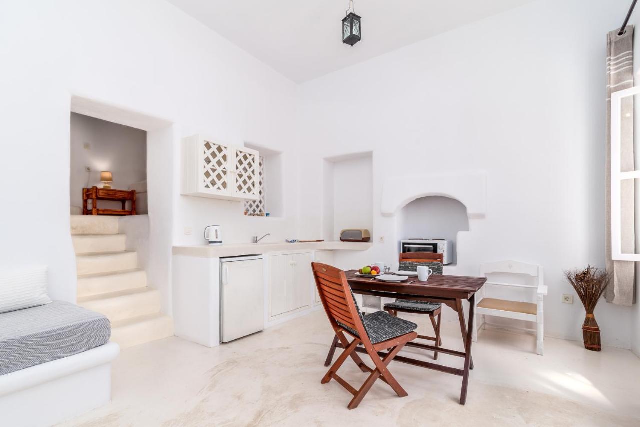 Atlantis Houses Chalki Town Buitenkant foto