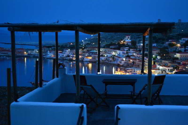 Atlantis Houses Chalki Town Buitenkant foto