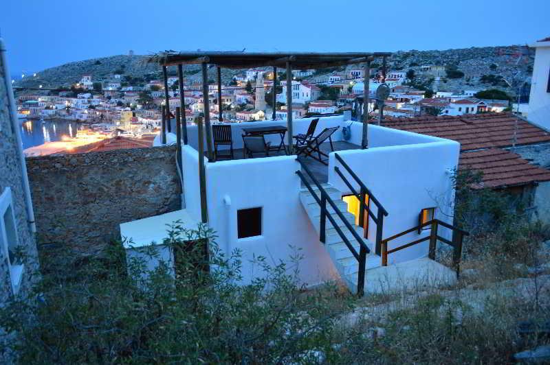 Atlantis Houses Chalki Town Buitenkant foto