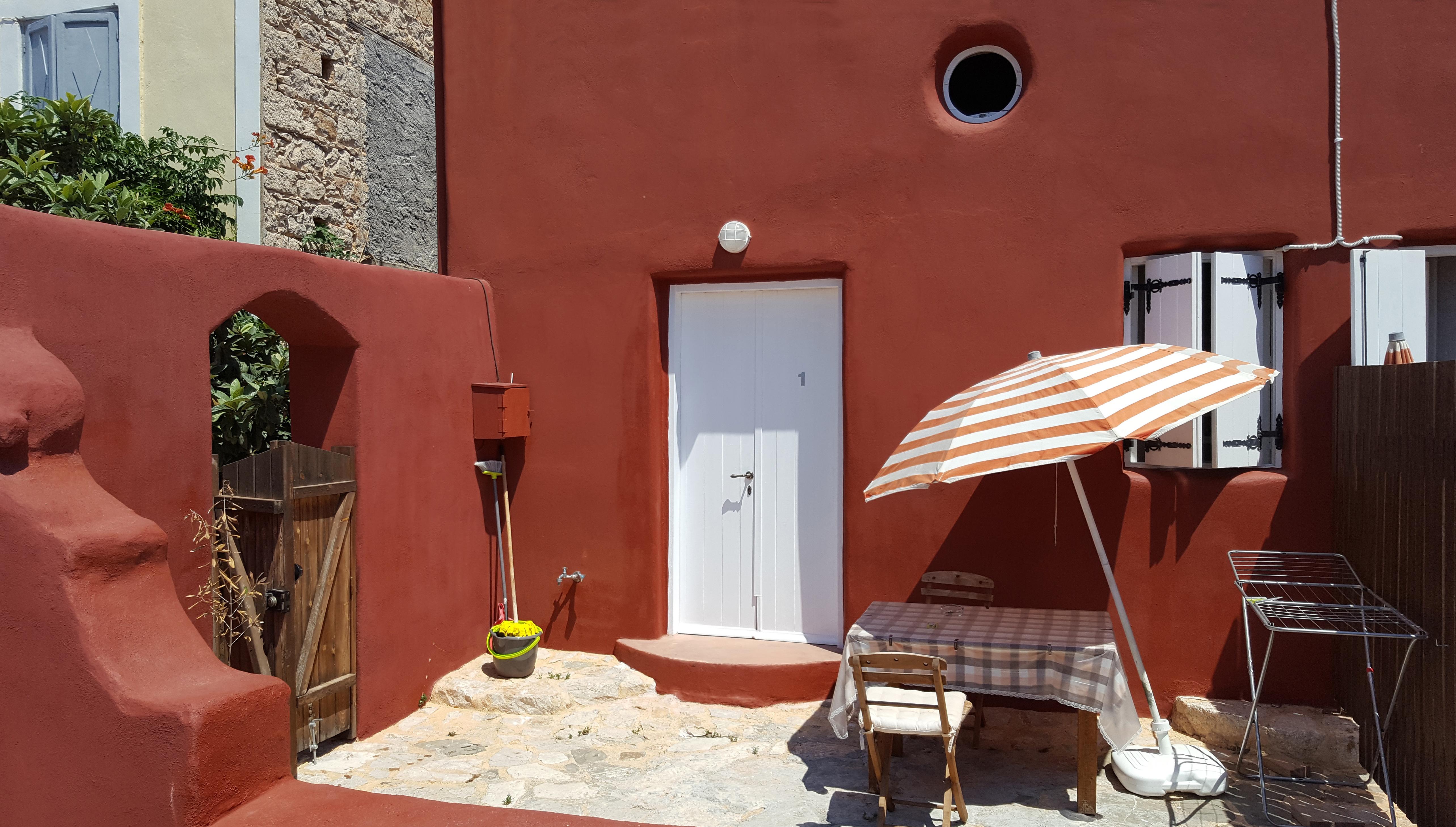 Atlantis Houses Chalki Town Buitenkant foto